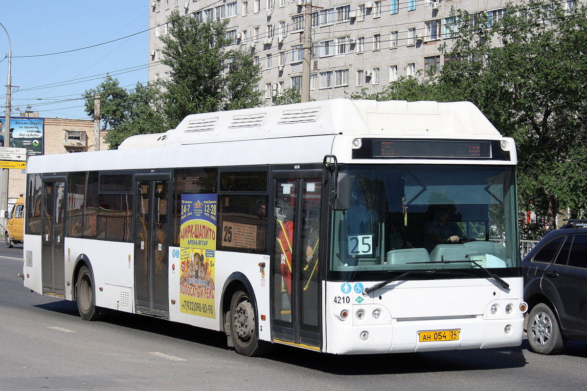 Волгоградская область, ЛиАЗ-5292.67 (CNG) № 4210