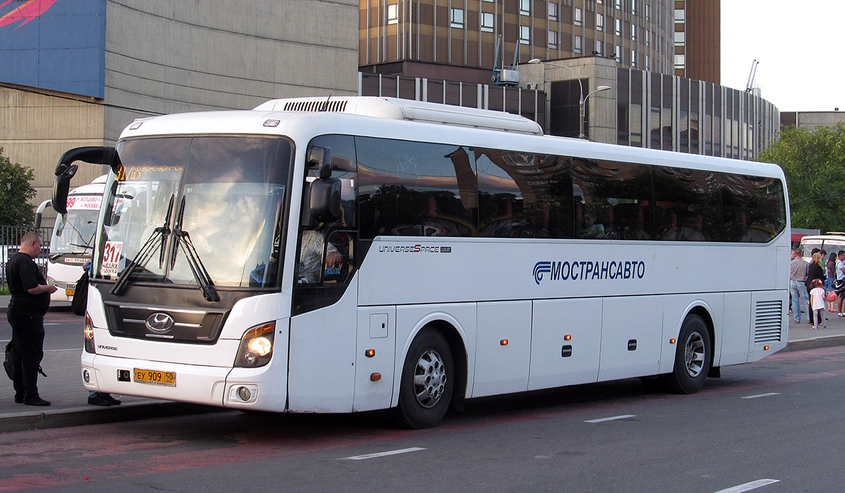 Московская область, Hyundai Universe Space Luxury № 9090