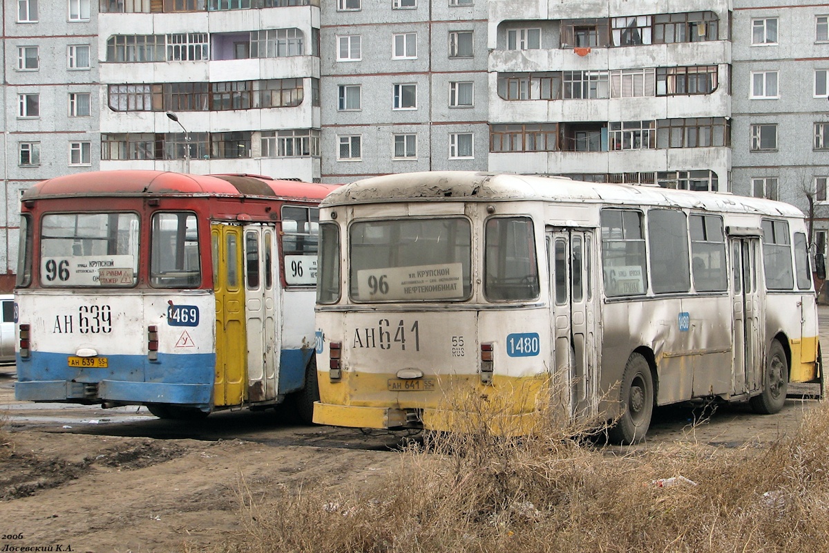 Omsk region, LiAZ-677M № 1469; Omsk region, LiAZ-677M № 1480