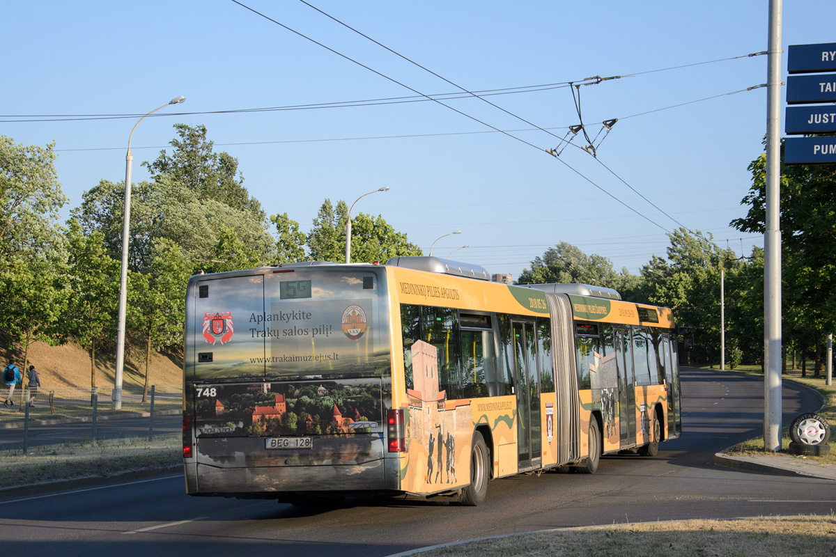 Литва, Volvo 7700A № 748