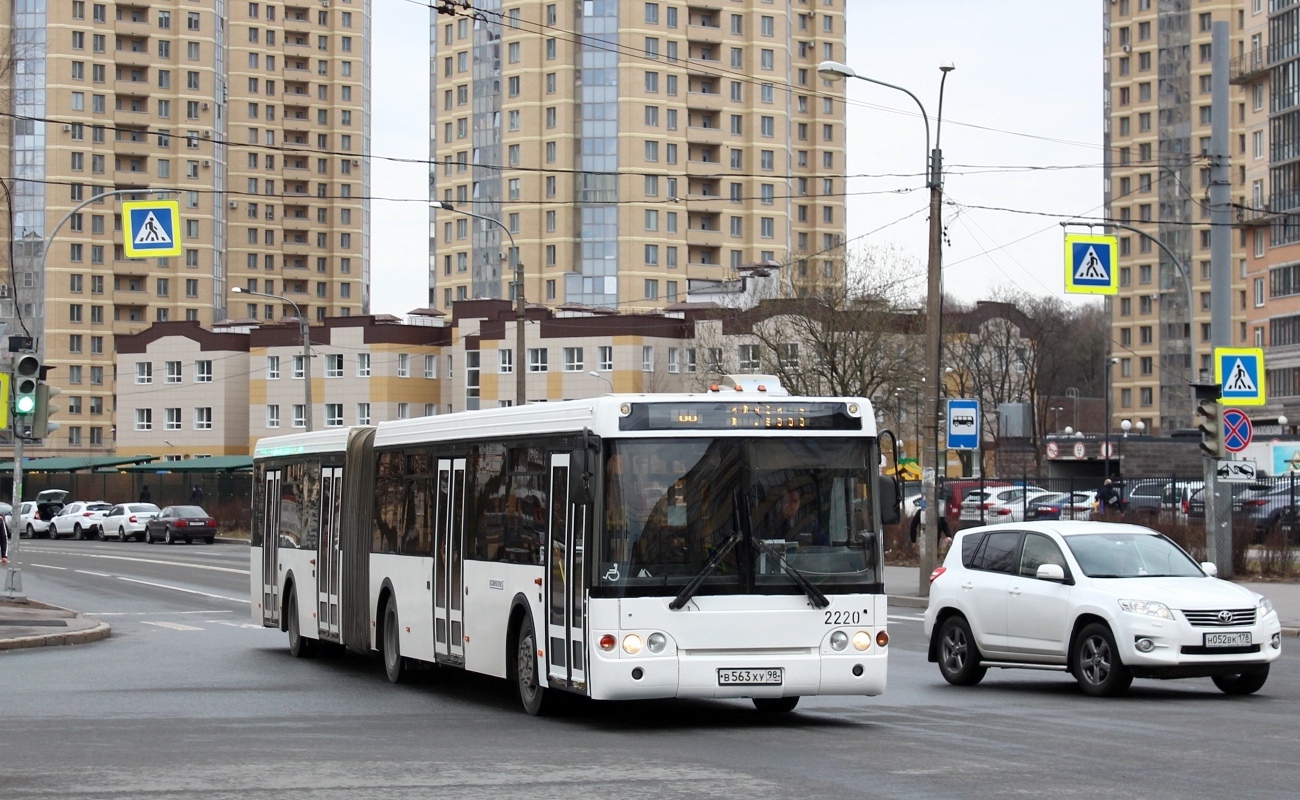 Санкт-Петербург, ЛиАЗ-6213.20 № 2220