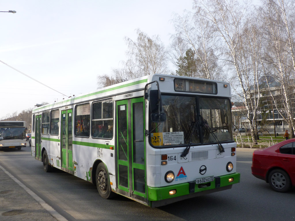 Тюменская область, ЛиАЗ-5256.45 № 164