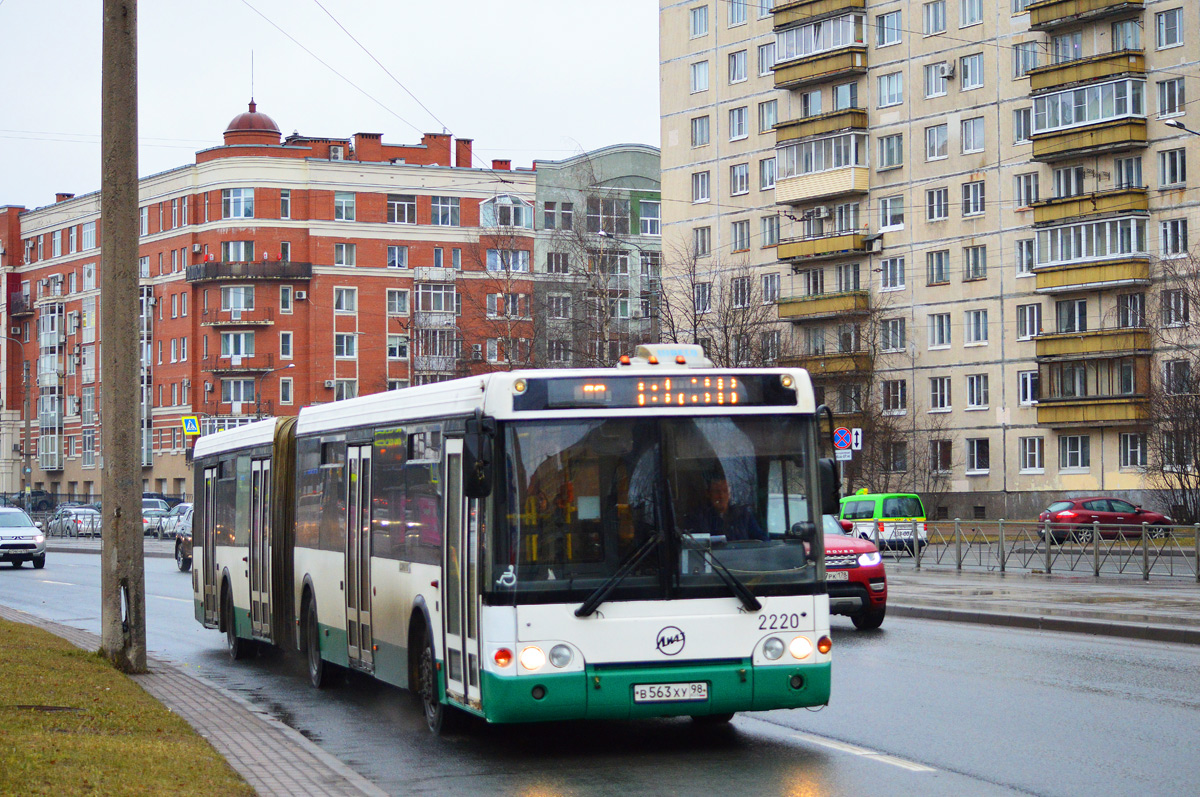 Санкт-Петербург, ЛиАЗ-6213.20 № 2220