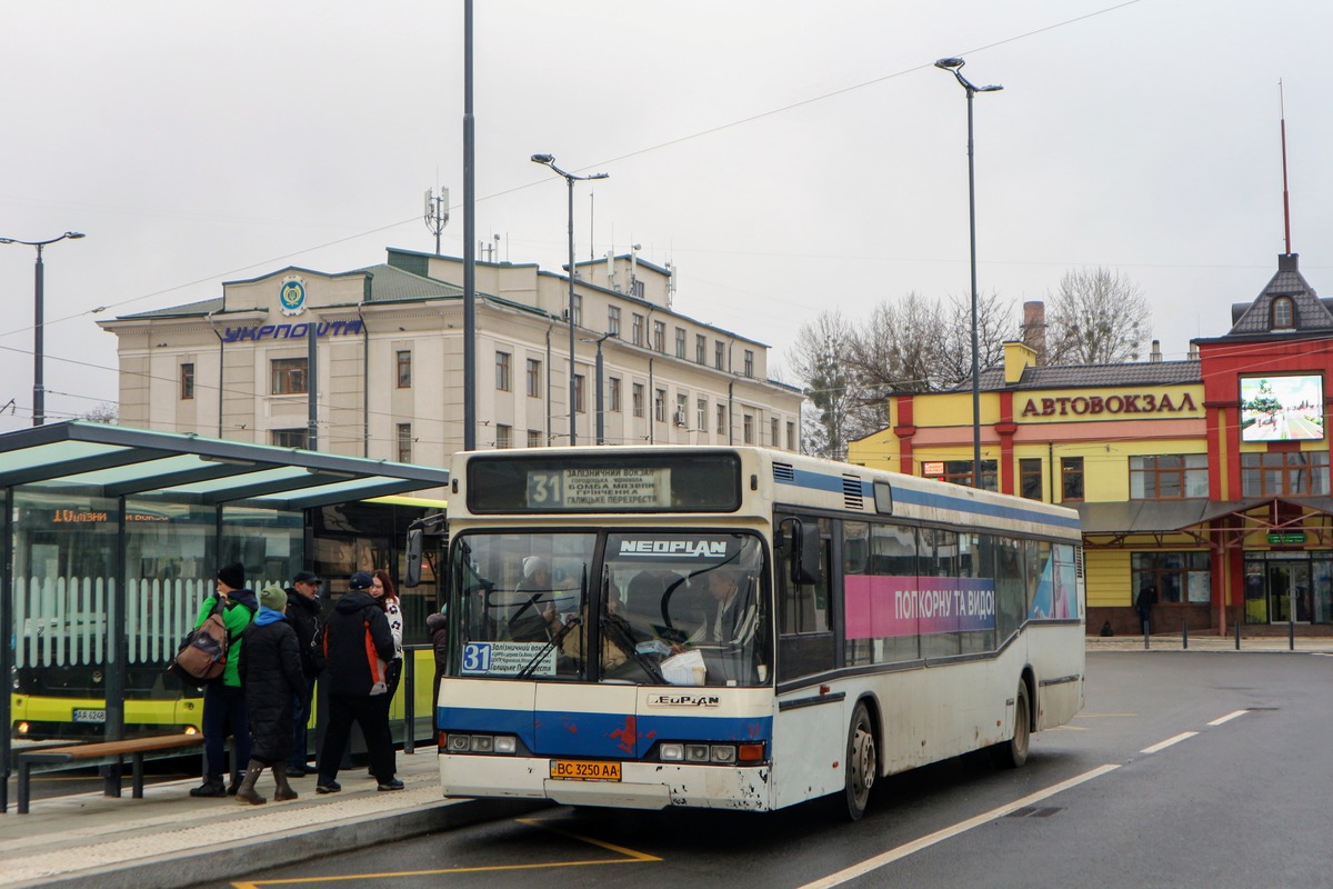 Львовская область, Neoplan N4016NF № BC 3250 AA