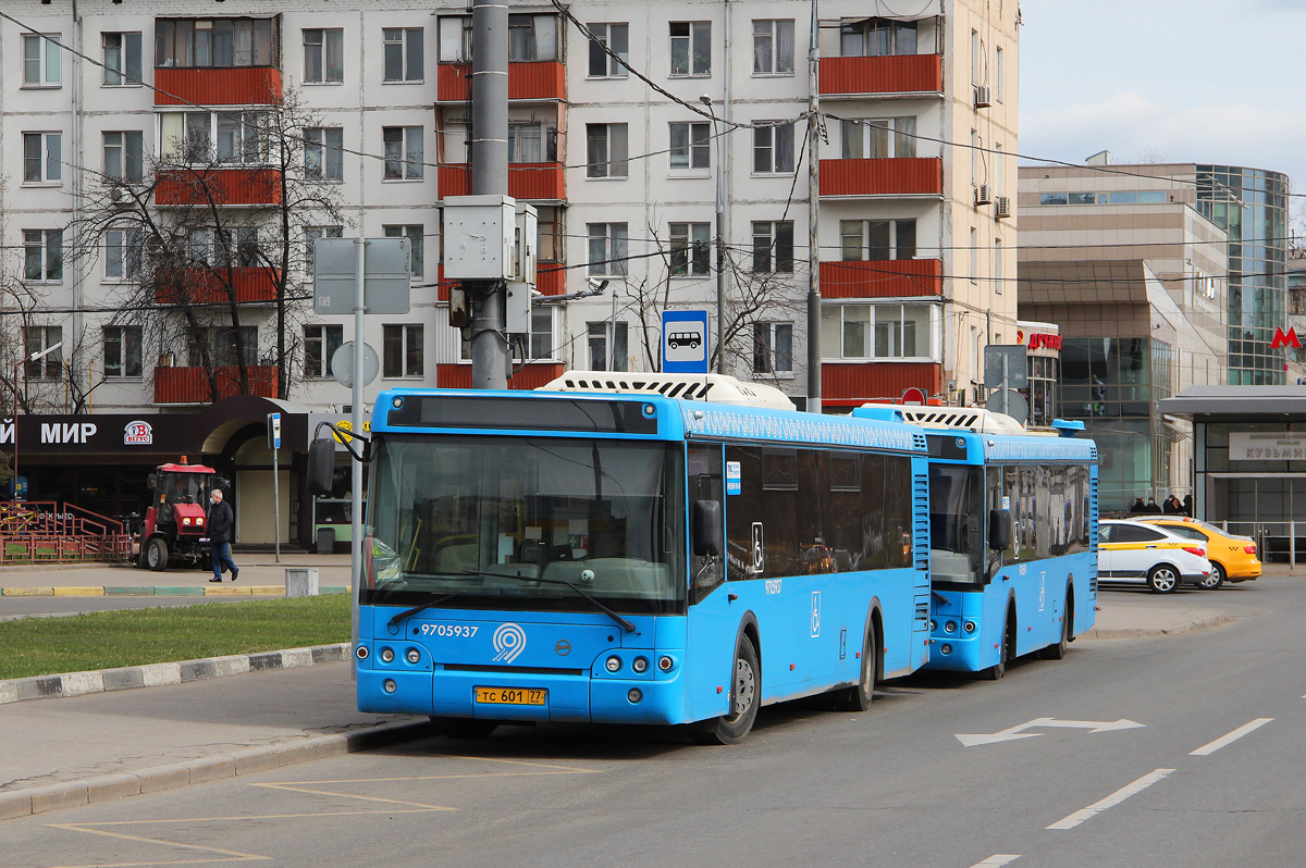 Moskva, LiAZ-5292.65 č. 9705937