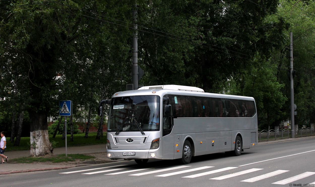 Томская область, Hyundai Universe Space Luxury № М 400 УЕ 70