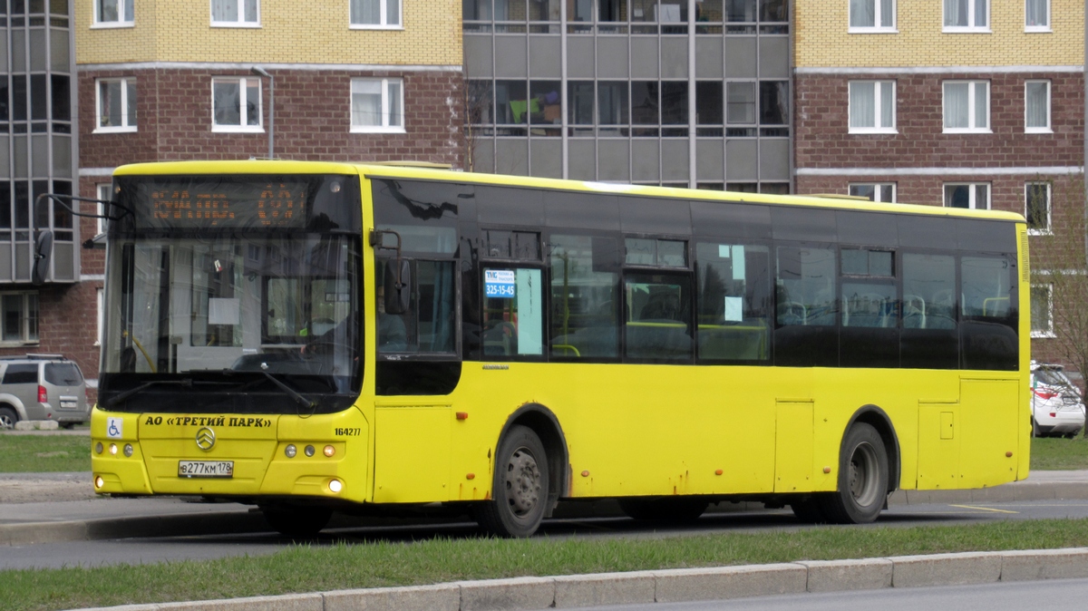 Санкт-Петербург, Golden Dragon XML6125CR № В 277 КМ 178