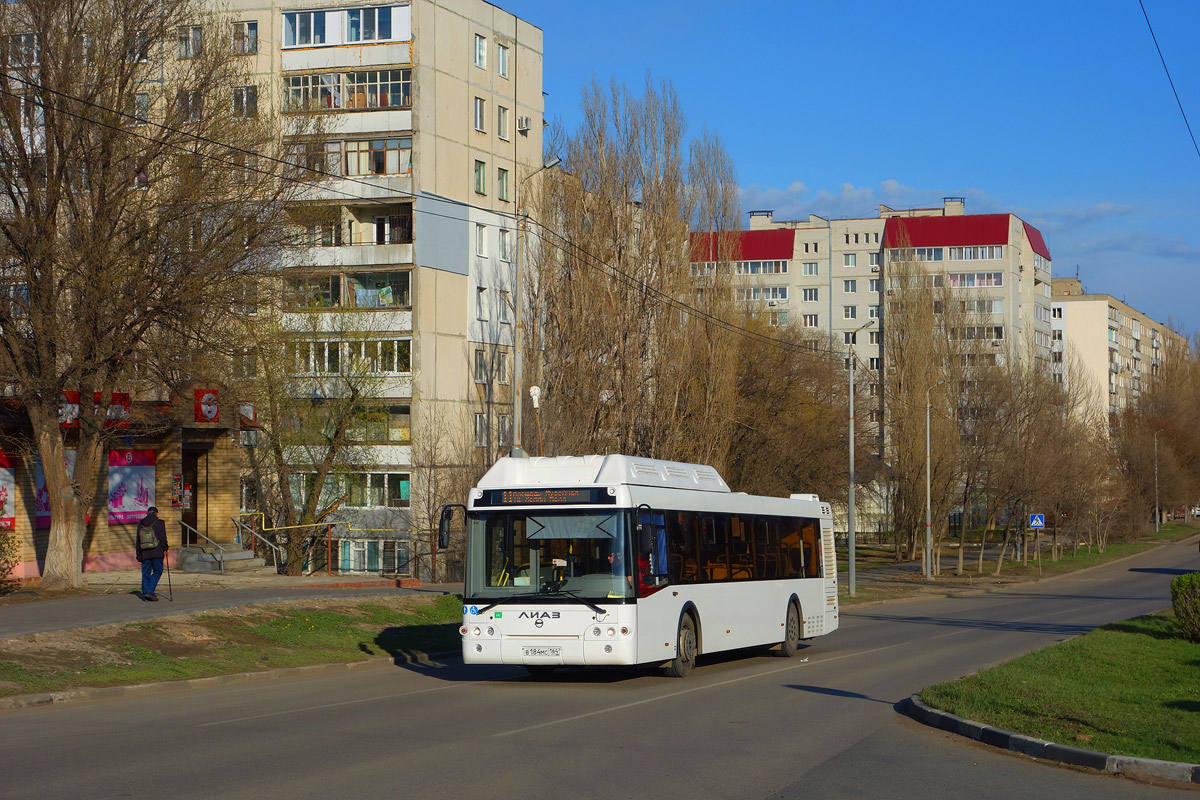 Саратовская область, ЛиАЗ-5292.67 (CNG) № В 184 МС 164