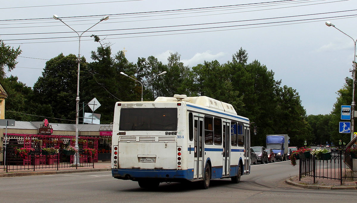 Novgorod region, LiAZ-5256.57 Nr. 384