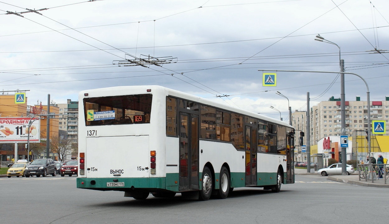 Санкт-Петербург, Волжанин-6270.00 № 1371