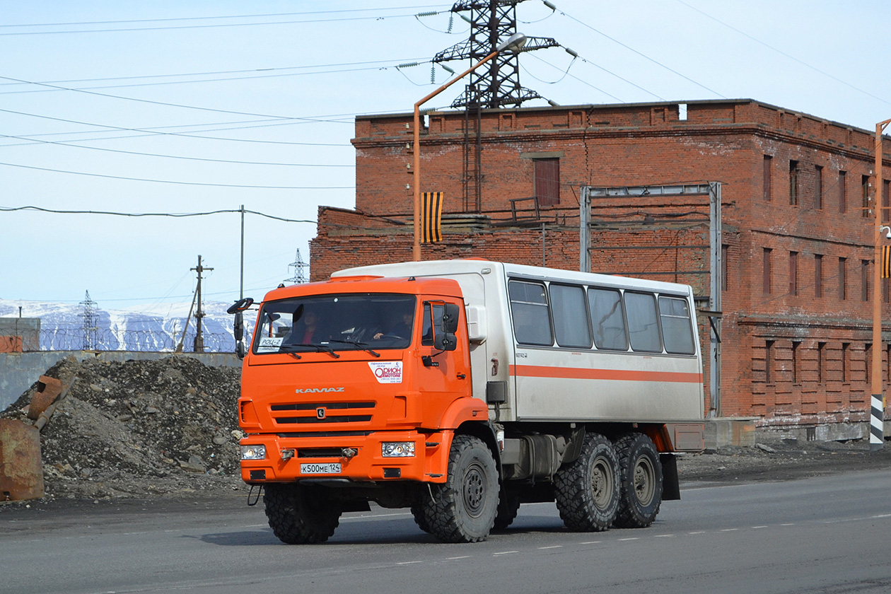 Красноярский край, НефАЗ-4208-24 № К 500 МЕ 124