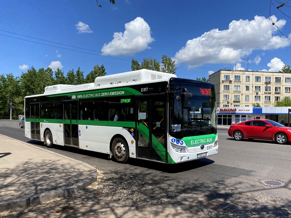 Астана, Yutong E12LF (ZK6128BEVG) (СарыаркаАвтоПром) № E017