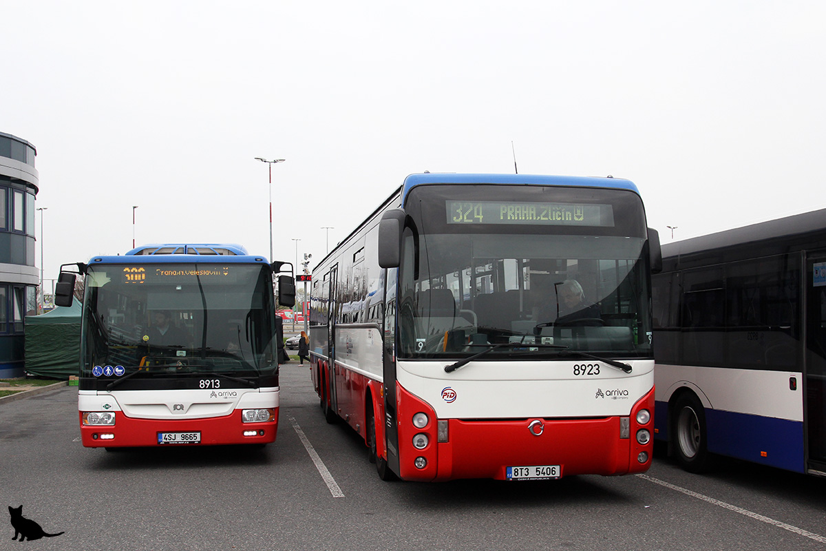 Csehország, SOR NBG 18 sz.: 8913; Csehország, Irisbus Ares 15M sz.: 8923; Csehország — PID bus day 2019 / Autobusový den PID 2019