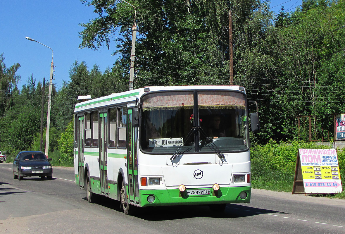 Nizhegorodskaya region, LiAZ-5256.46 Nr. М 758 УУ 152