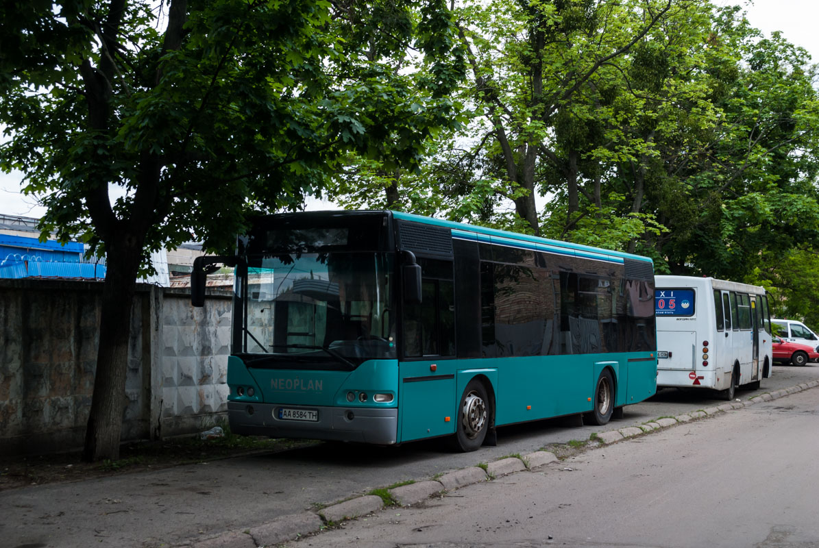 Киев, Neoplan N4409 Centroliner № AA 8584 TH