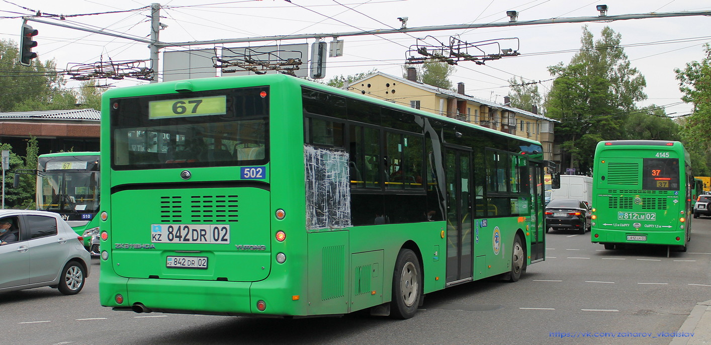 Алматы, Golden Dragon XML6185J13C (Hyundai Trans Auto) № 4145; Алматы, Yutong ZK6118HGA № 502