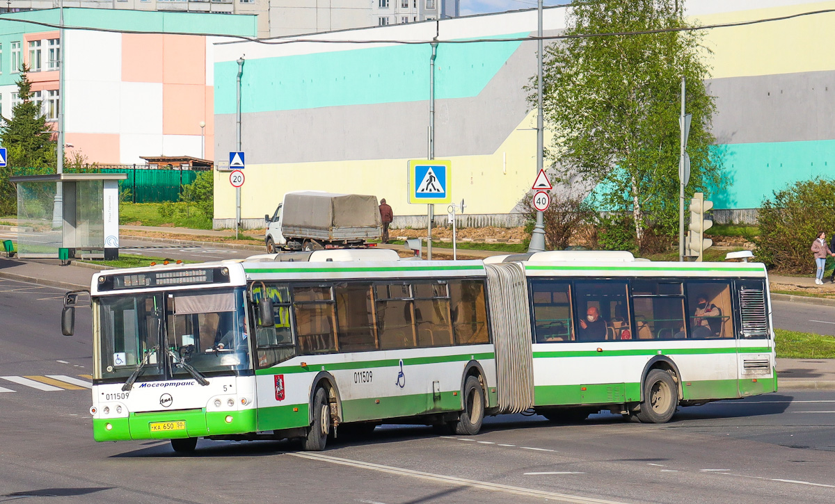 Москва, ЛиАЗ-6213.21 № 011509