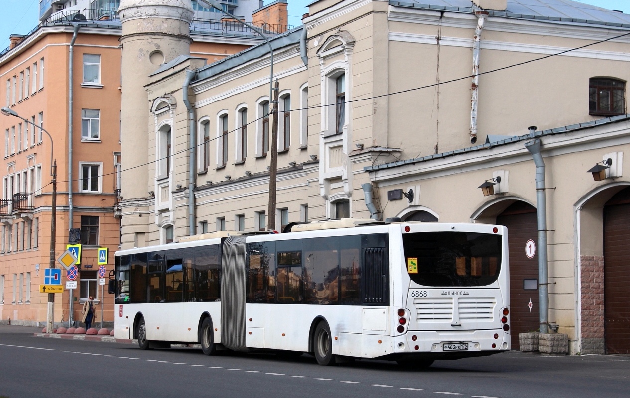 Szentpétervár, Volgabus-6271.00 sz.: 6868