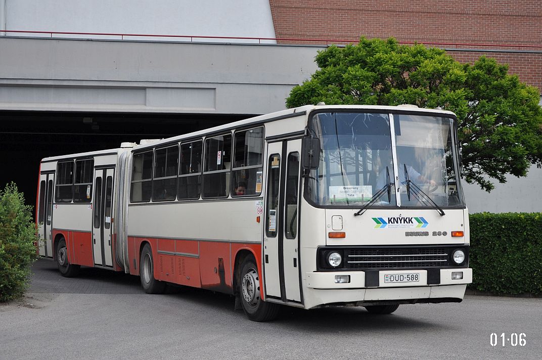 Венгрия, Ikarus 280.54B № DUD-588