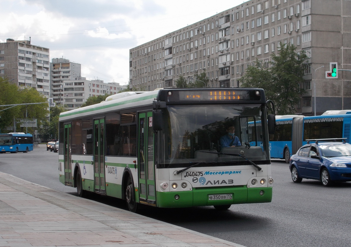 Moskau, LiAZ-5292.22 (2-2-2) Nr. 040475