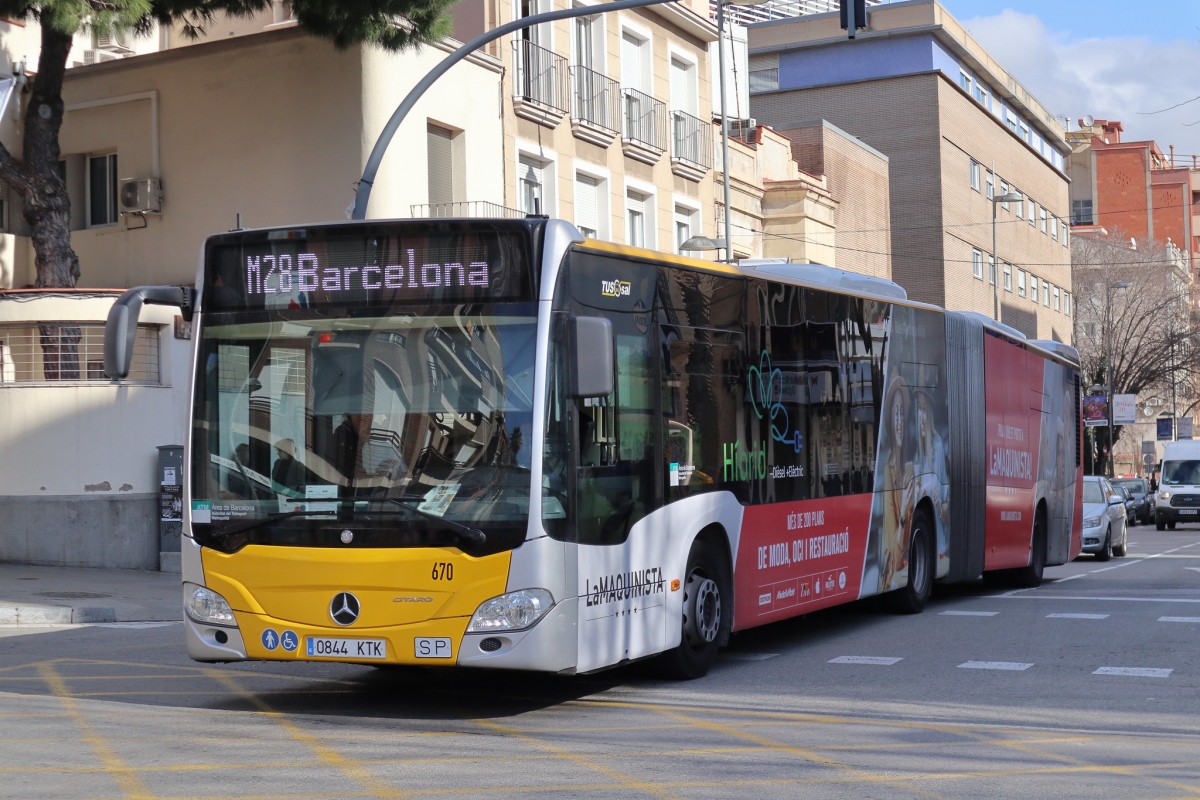 Ισπανία, Mercedes-Benz Citaro C2 G hybrid # 670