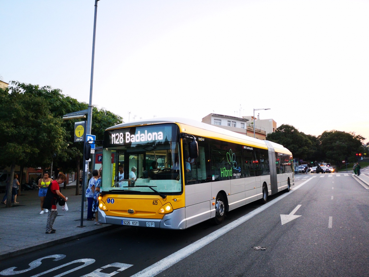 Spanien, Heuliez GX437 Hybrid Nr. 625