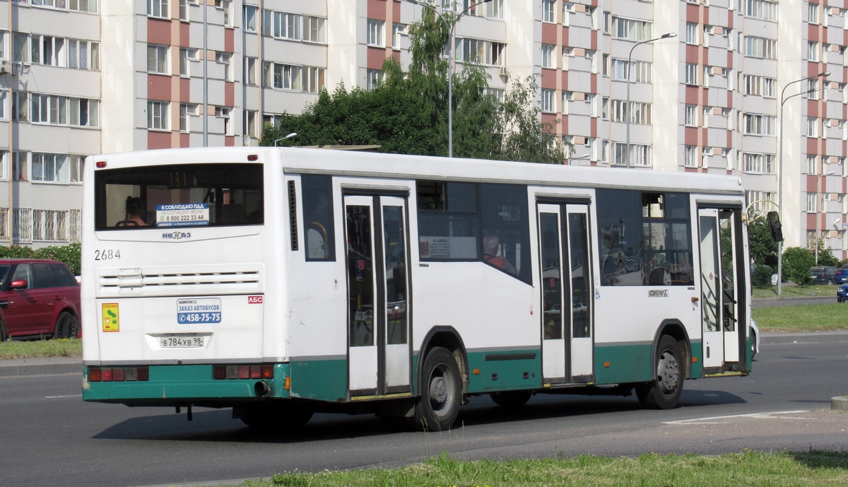 Sankt Peterburgas, NefAZ-5299-30-32 Nr. 2684