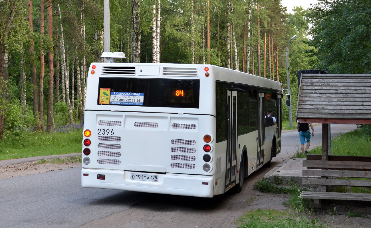 Sankt Petersburg, LiAZ-5292.60 Nr. 2396