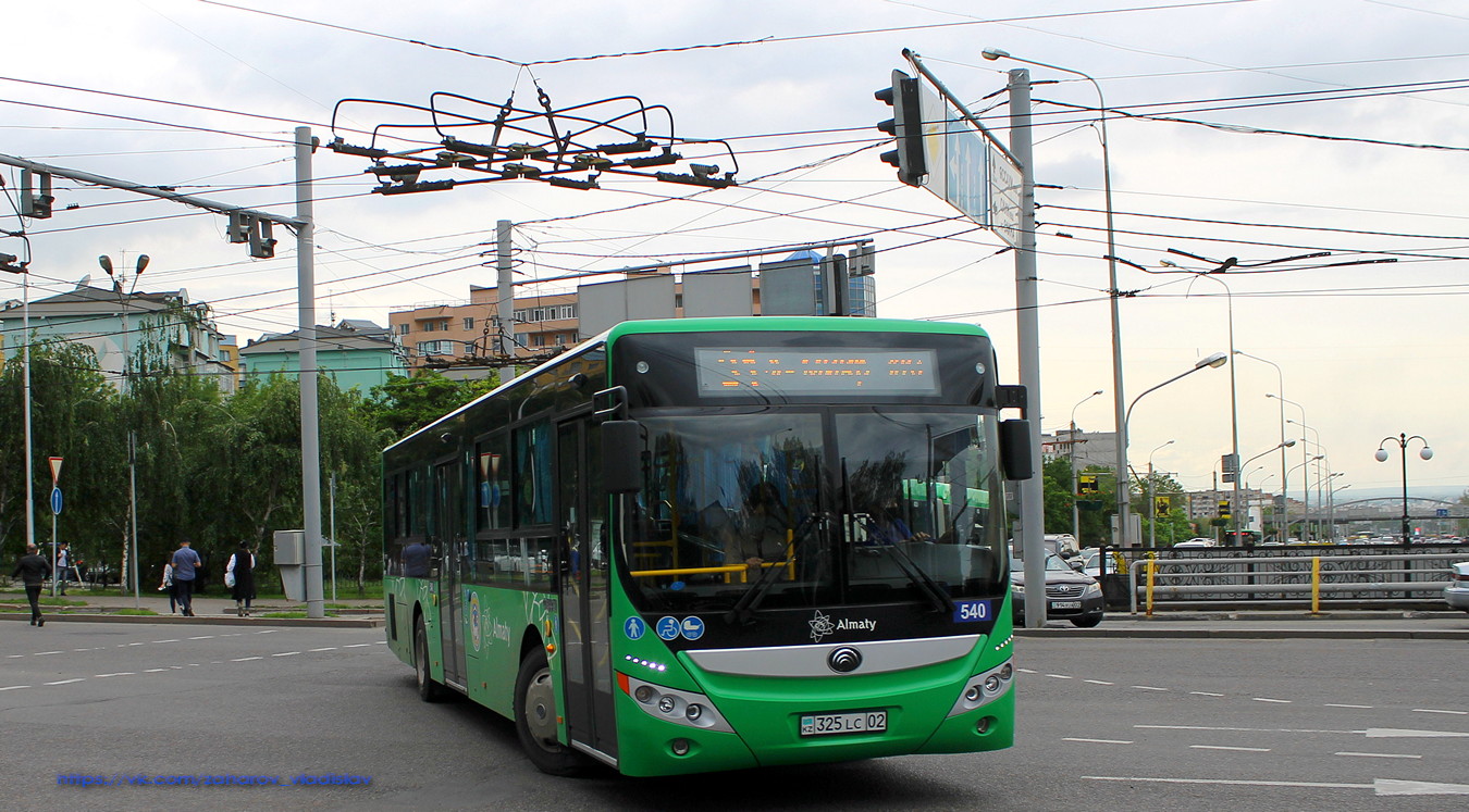 Алматы, Yutong ZK6118HGA № 540