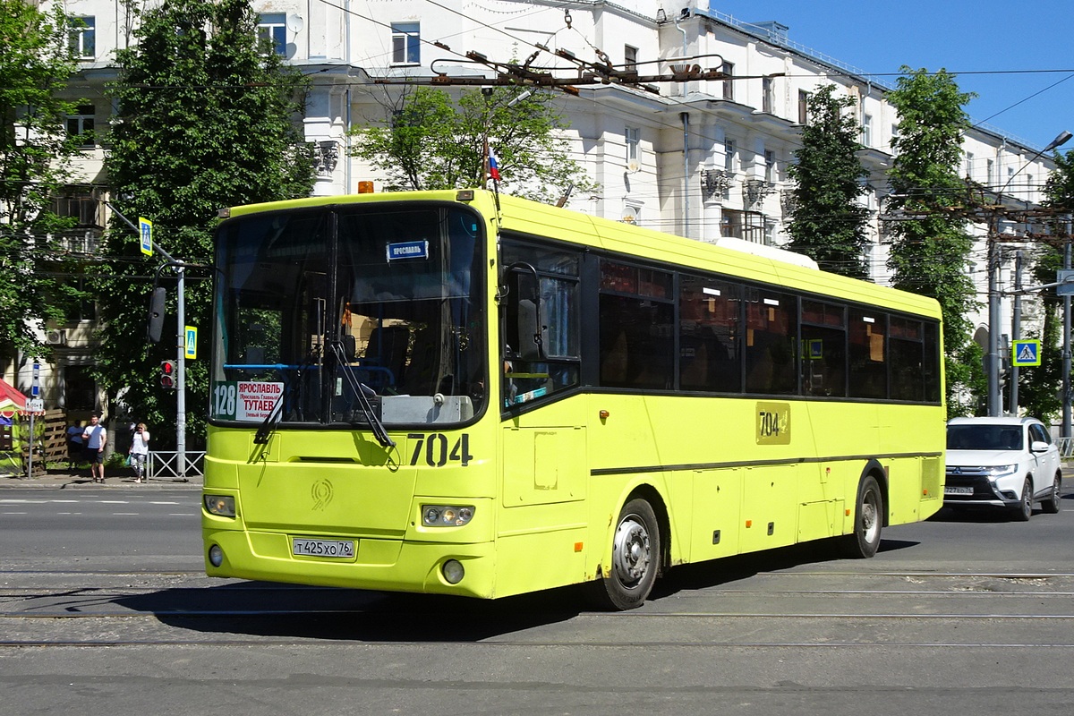 Ярославская область, ЛиАЗ-5256.23-01 (ГолАЗ) № 704