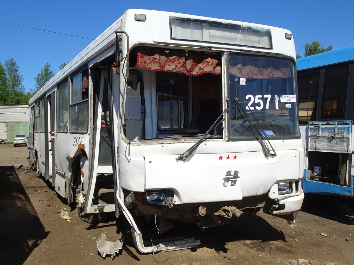 Yaroslavl region, Neman-5201-033 # АР 914 31