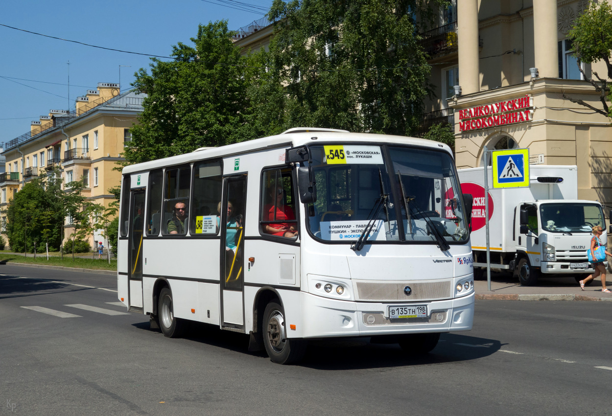 Petrohrad, PAZ-320402-05 "Vector" č. В 135 ТН 198