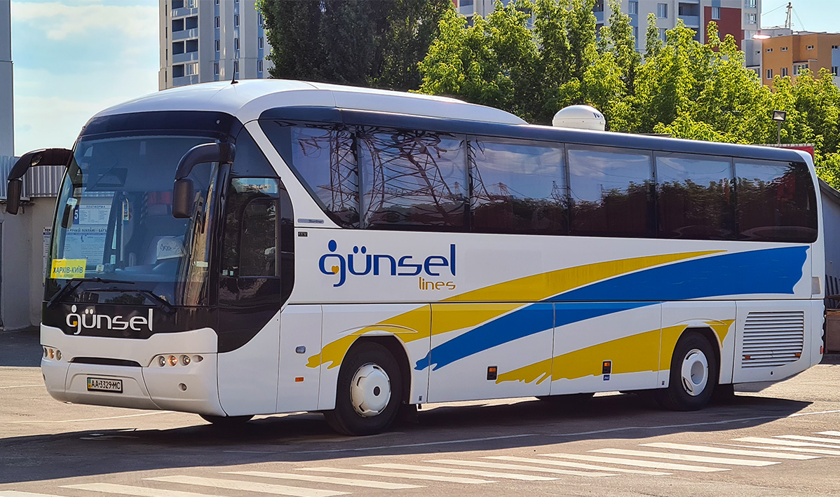 Киев, Neoplan P21 N2216SHD Tourliner SHD № AA 3329 MC