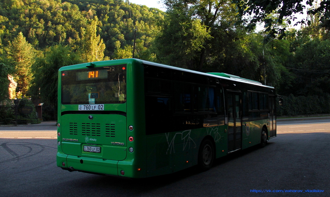 Алматы, Yutong ZK6118HGA № 760 LF 02