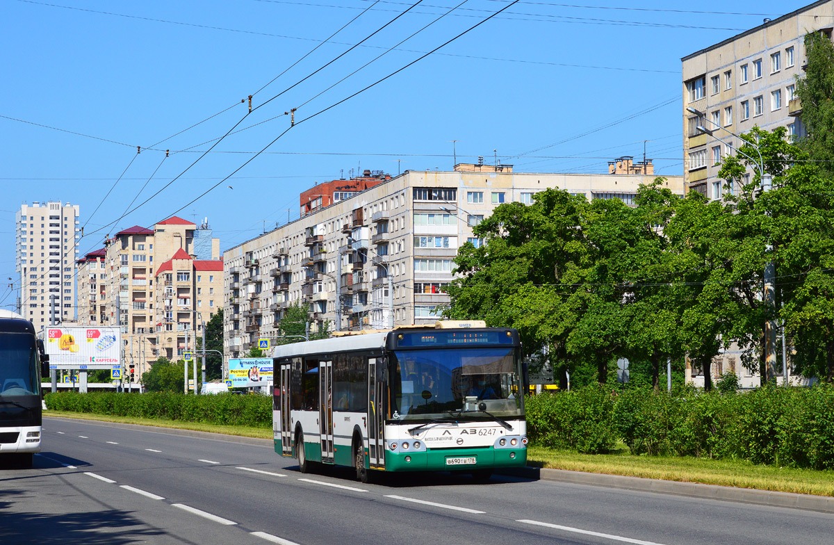 Sankt Petersburg, LiAZ-5292.60 Nr. 6247