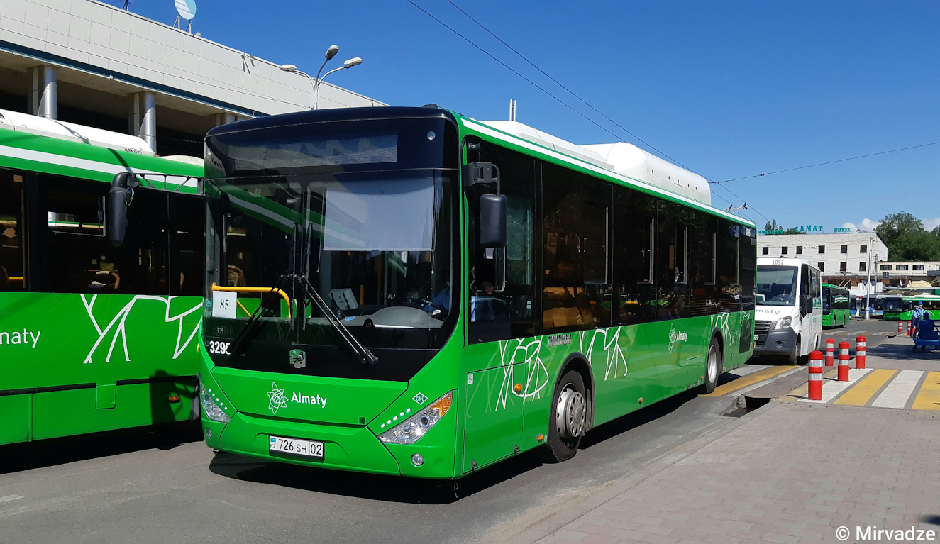 Алматы, Zhong Tong LCK6125HGAN № 3295