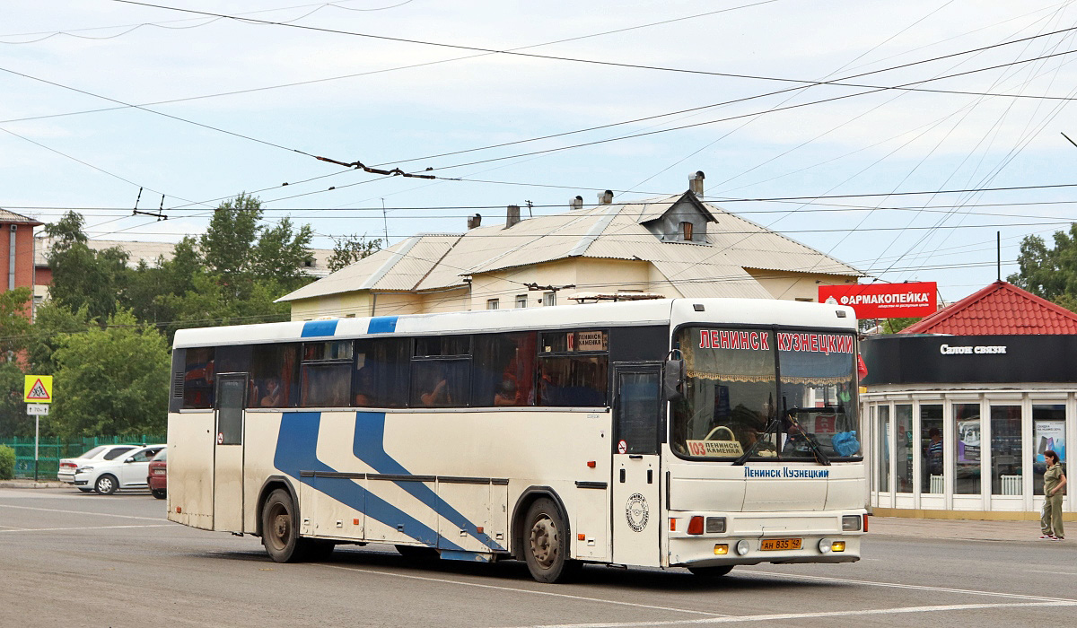 Kemerovo region - Kuzbass, NefAZ-5299-10-08 № 688