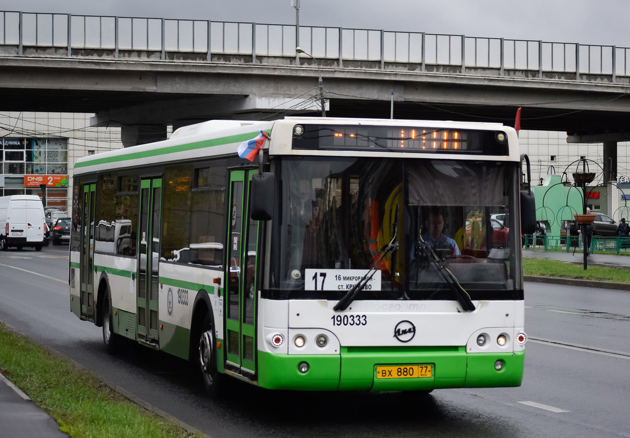 Moskva, LiAZ-5292.21 č. 190333