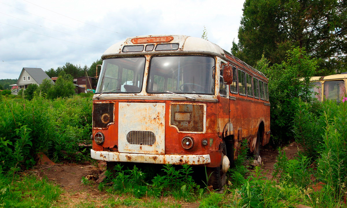 Санкт-Петербург, ПАЗ-652Б № А 042 ВР 10