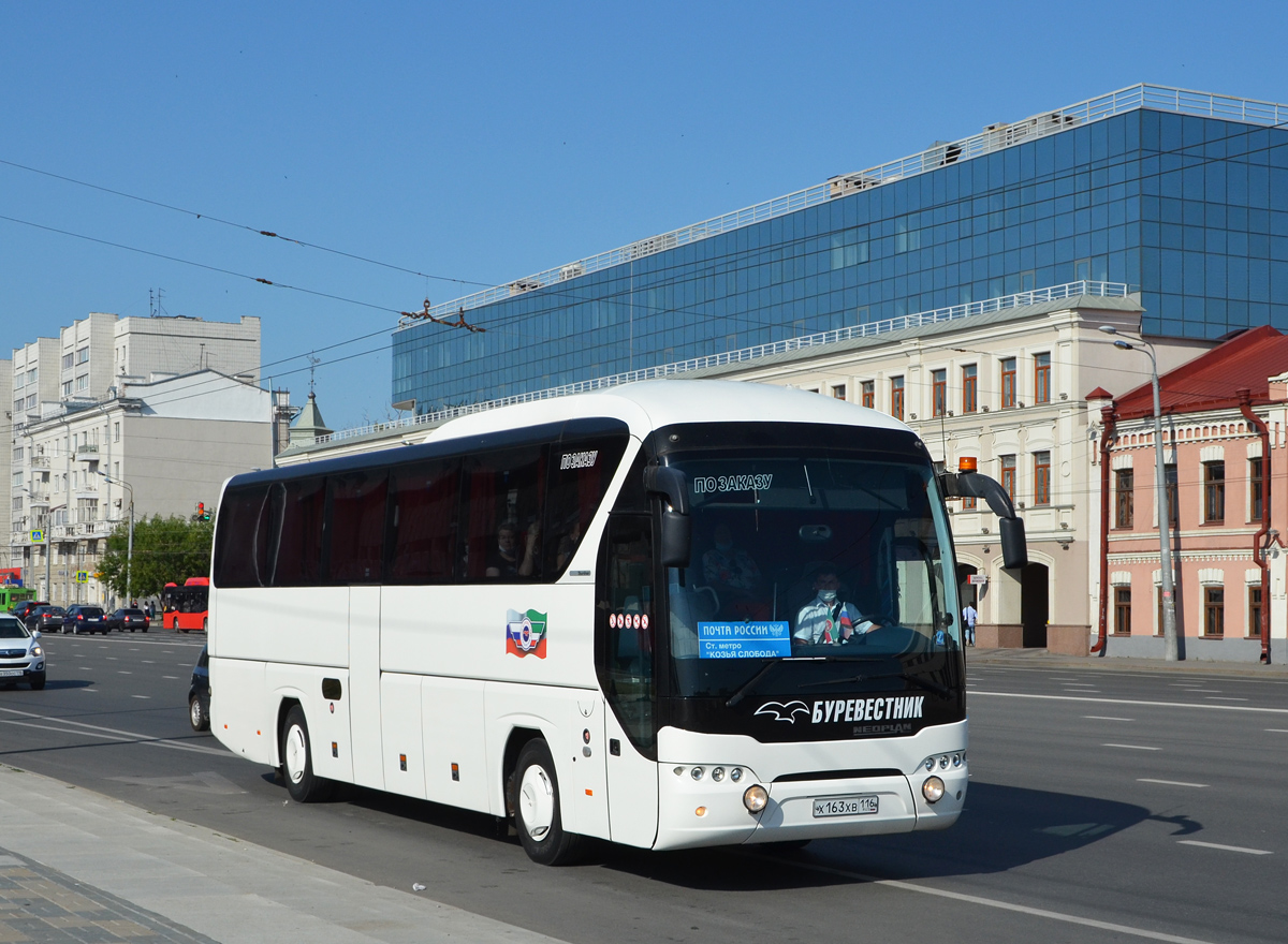 Татарстан, Neoplan P21 N2216SHD Tourliner SHD № Х 163 ХВ 116