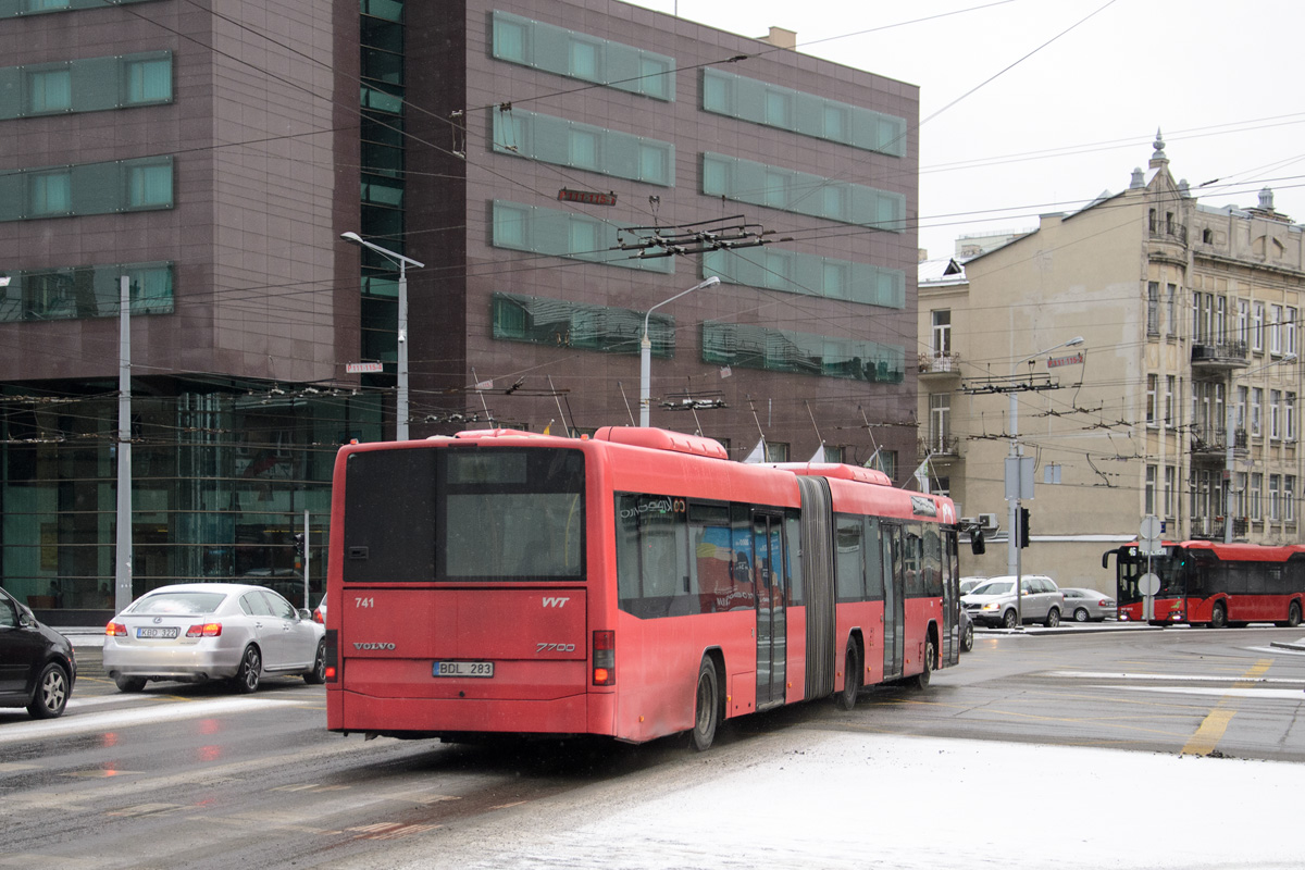 Литва, Volvo 7700A № 741