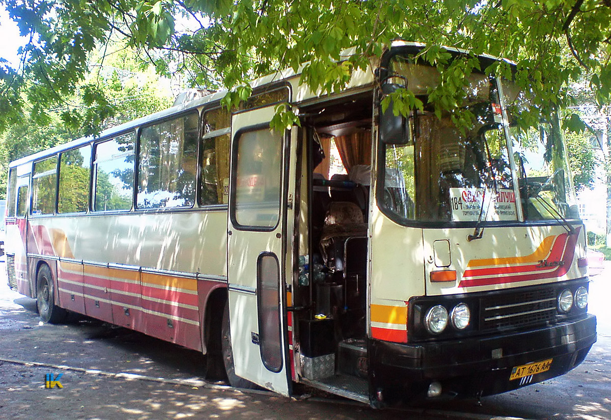 Ивано-Франковская область, Ikarus 250.95 № AT 1676 AA