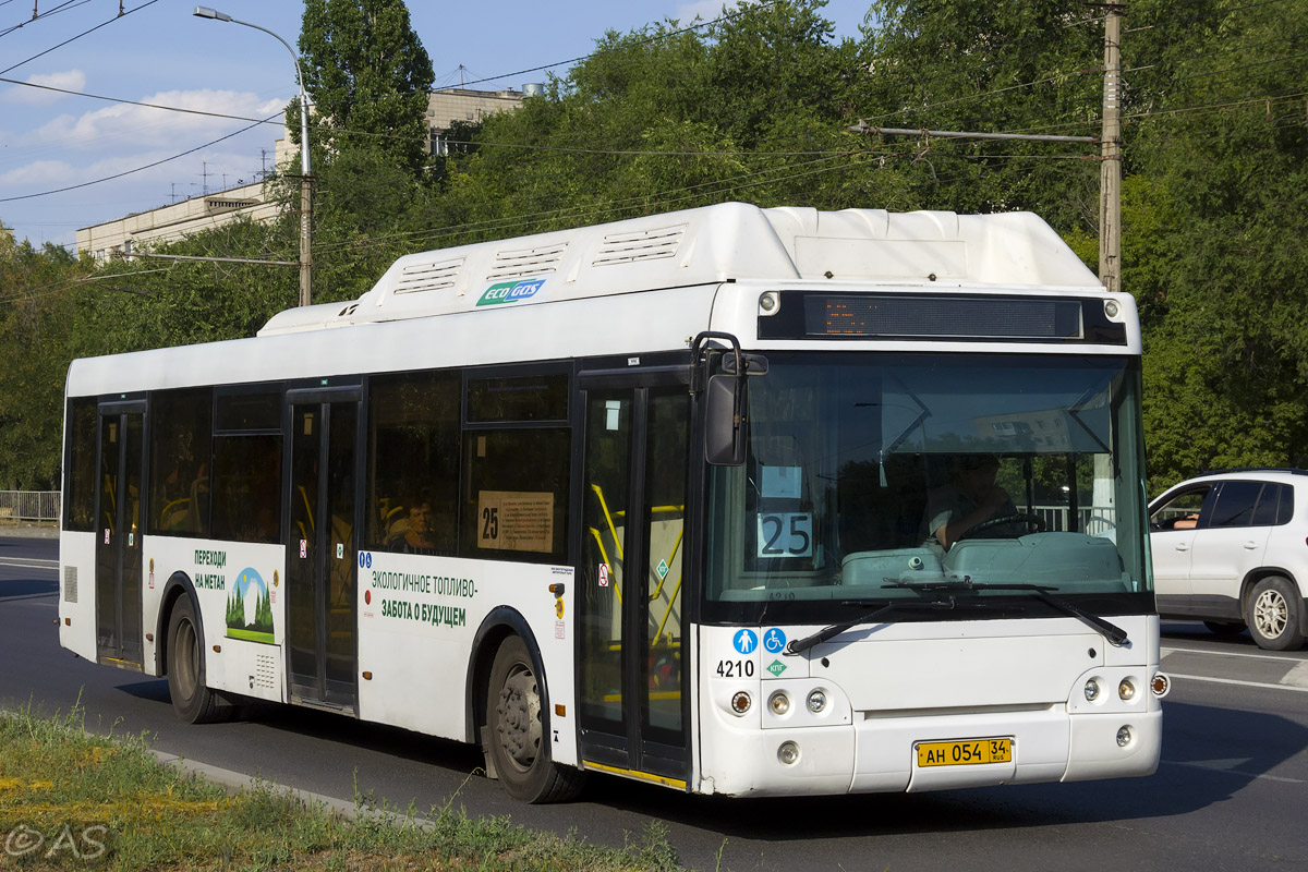 Oblast Wolgograd, LiAZ-5292.67 (CNG) Nr. 4210