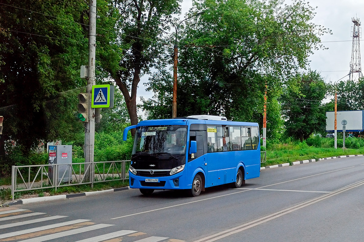 Ryazanská oblast, PAZ-320435-04 "Vector Next" č. А 982 ТА 62