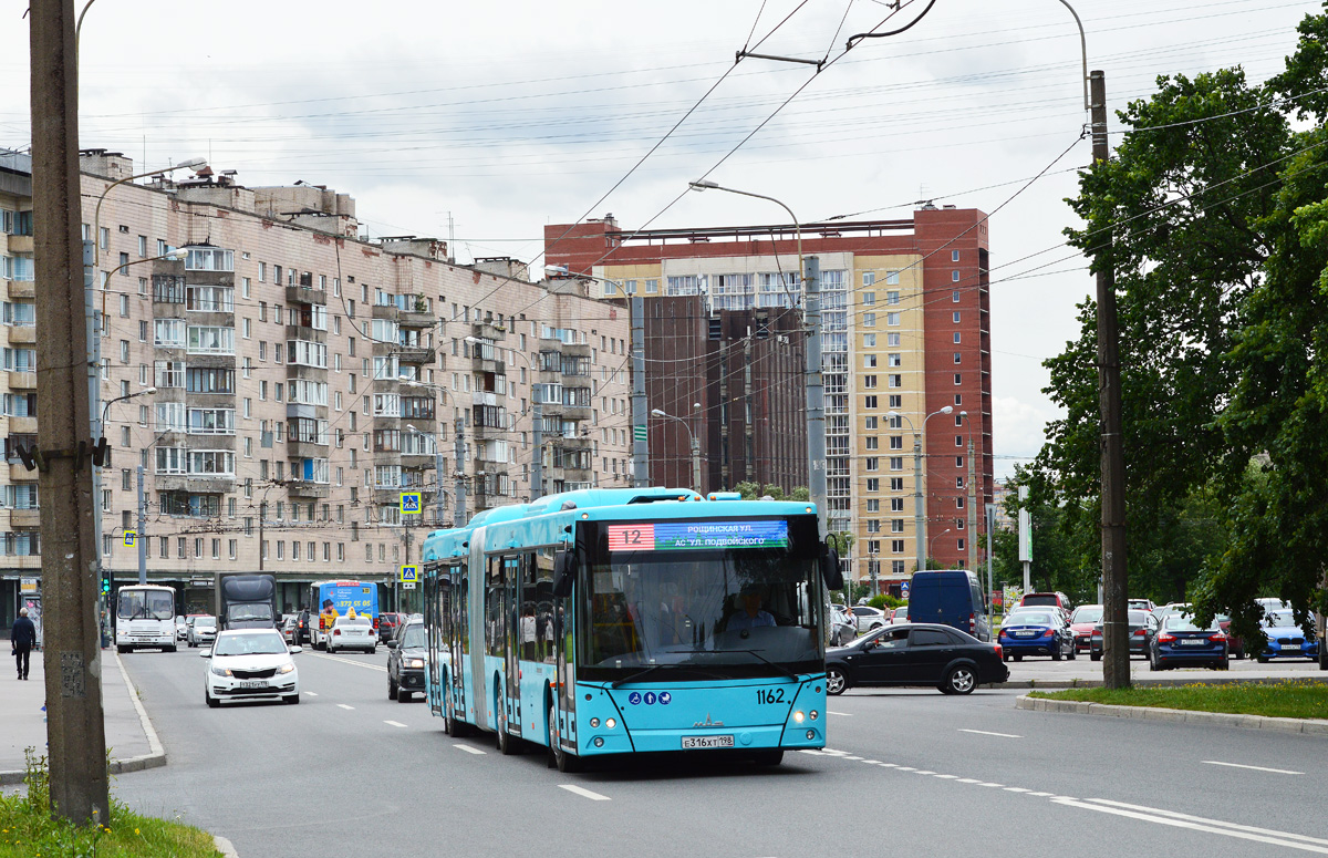 Санкт-Петербург, МАЗ-216.066 № 1162