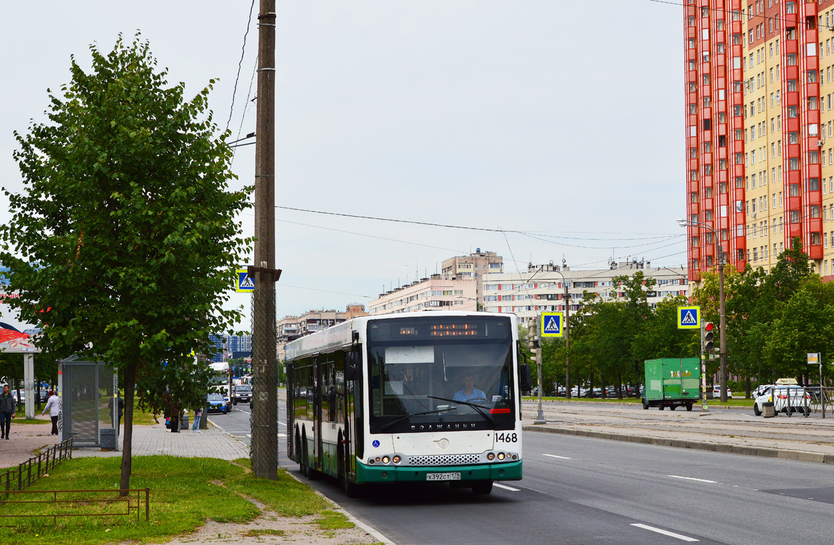 Санкт-Петербург, Волжанин-6270.06 