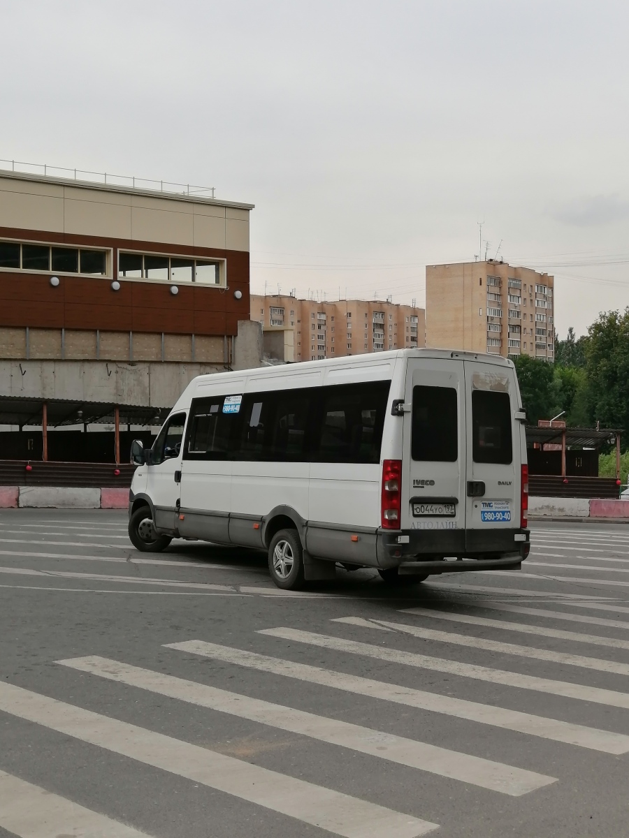 Москва, Нижегородец-2227UU (IVECO Daily) № О 044 УО 197