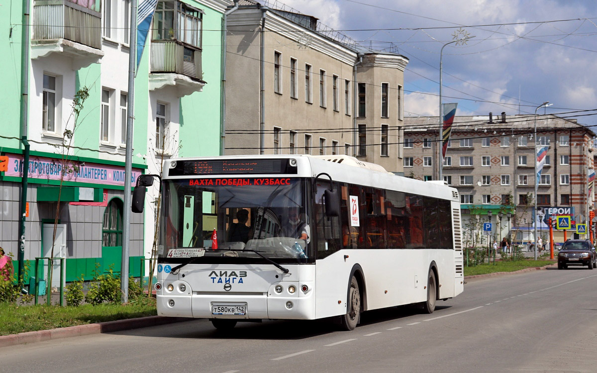 Кемеровская область - Кузбасс, ЛиАЗ-5292.65 № Т 580 КВ 142