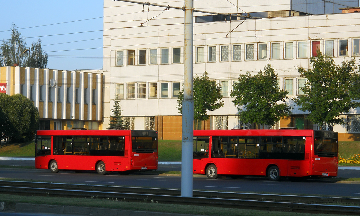 Минск, МАЗ-206.*** № 8АЕ Т 5886; Минск, МАЗ-206.*** № 8АЕ Т 5891; Минск — Новые автобусы ОАО "МАЗ"