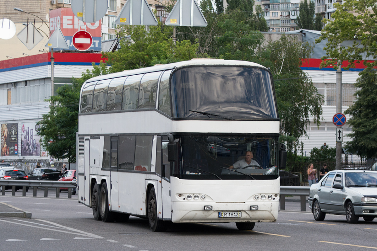 Польша, Neoplan N122/3 Skyliner № KR 1HA24